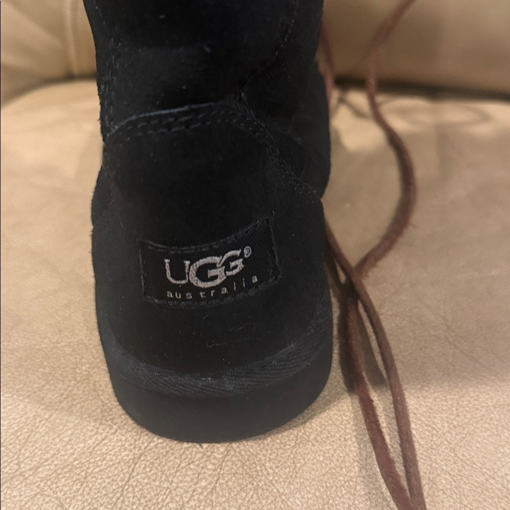 Black Ugg lace up boots 👢 - Picture 8 of 8
